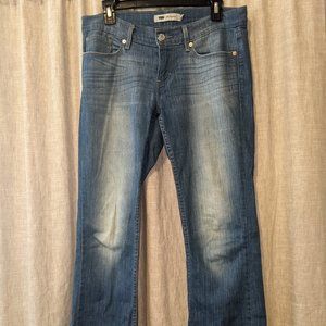 Low-rise Boot-cut Levi's Jeans